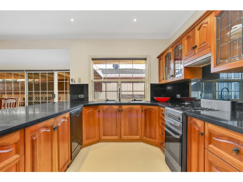 4 Foremost Court, North Haven SA 5018