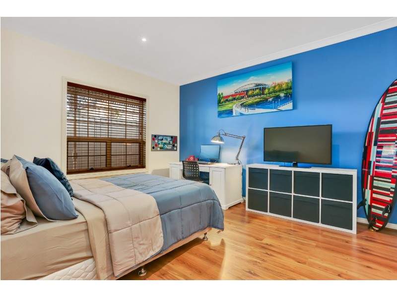 4 Foremost Court, North Haven SA 5018