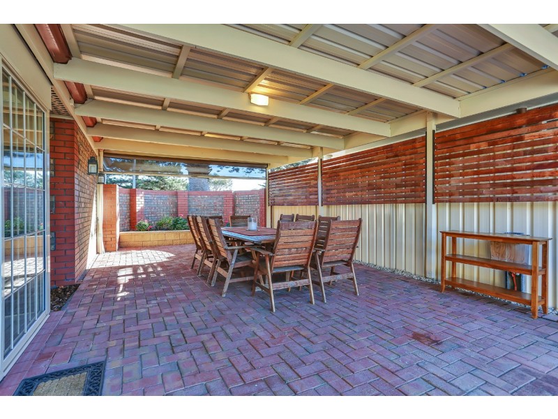 4 Foremost Court, North Haven SA 5018