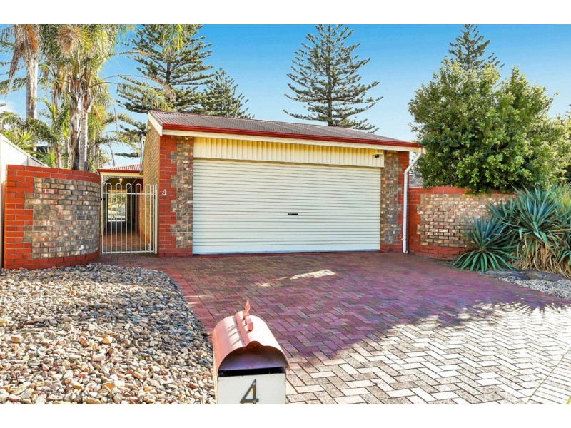 4 Foremost Court, North Haven SA 5018