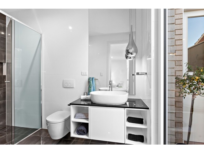 6A Hector Street, West Beach SA 5024