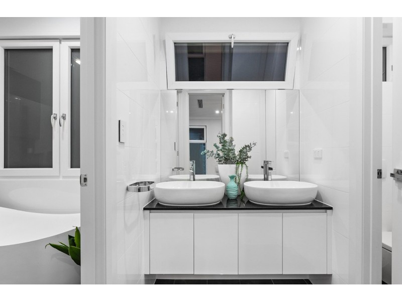 6A Hector Street, West Beach SA 5024