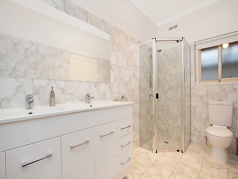 11 William Avenue, Henley Beach South SA 5022