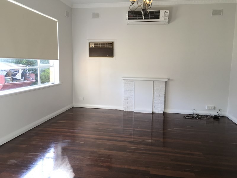 15 Speed Ave, North Plympton SA 5037