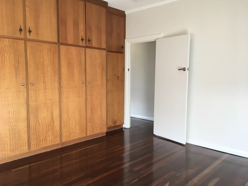 15 Speed Ave, North Plympton SA 5037