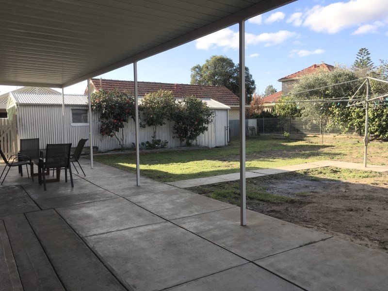 15 Speed Ave, North Plympton SA 5037