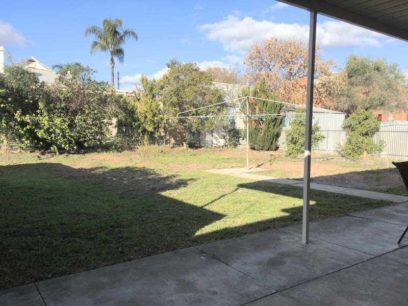 15 Speed Ave, North Plympton SA 5037