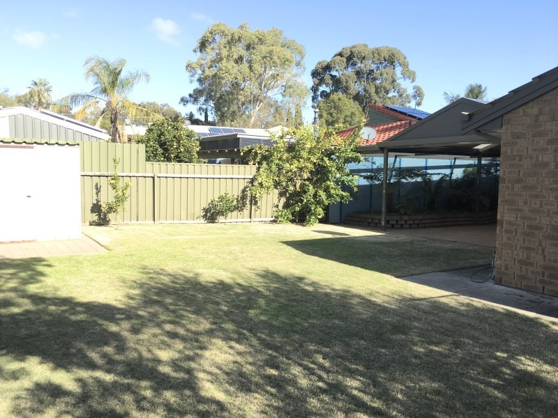 21 Balee Road, Happy Valley SA 5159