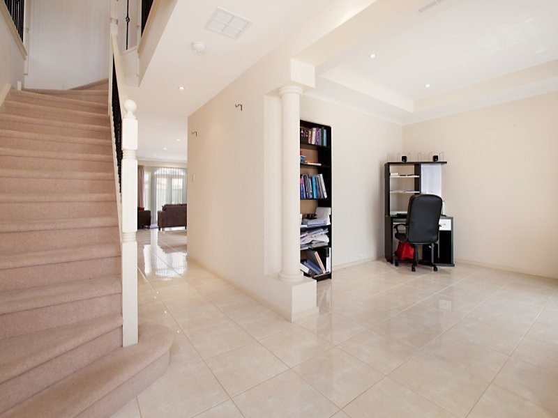 14 Otway Crescent, Mawson Lakes SA 5095