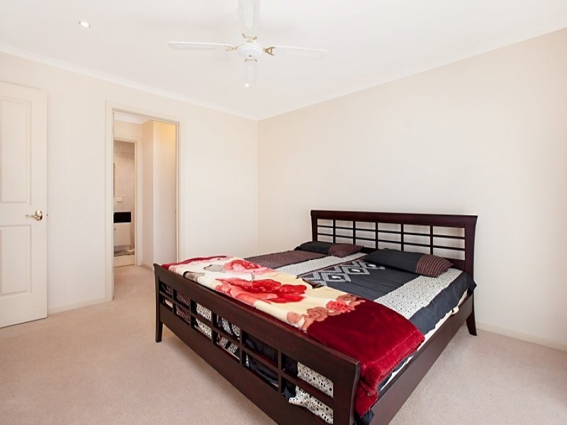 14 Otway Crescent, Mawson Lakes SA 5095