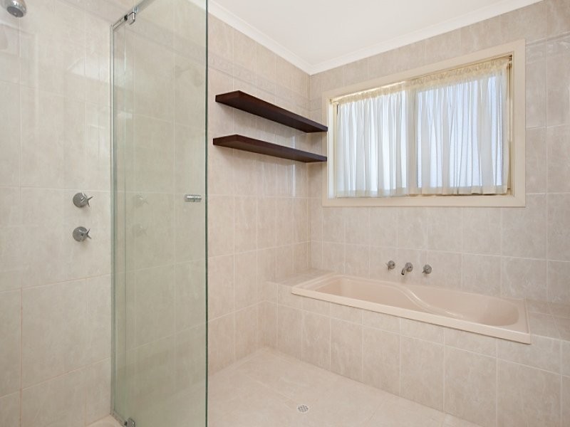 14 Otway Crescent, Mawson Lakes SA 5095