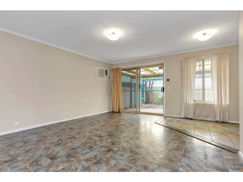 12 Riddoch Drive, Andrews Farm SA 5114
