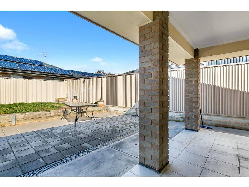 19 Dudley Street, Mansfield Park SA 5012