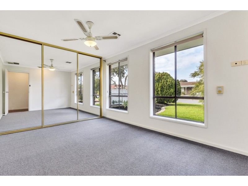 37 Iveleary Avenue, Salisbury East SA 5109