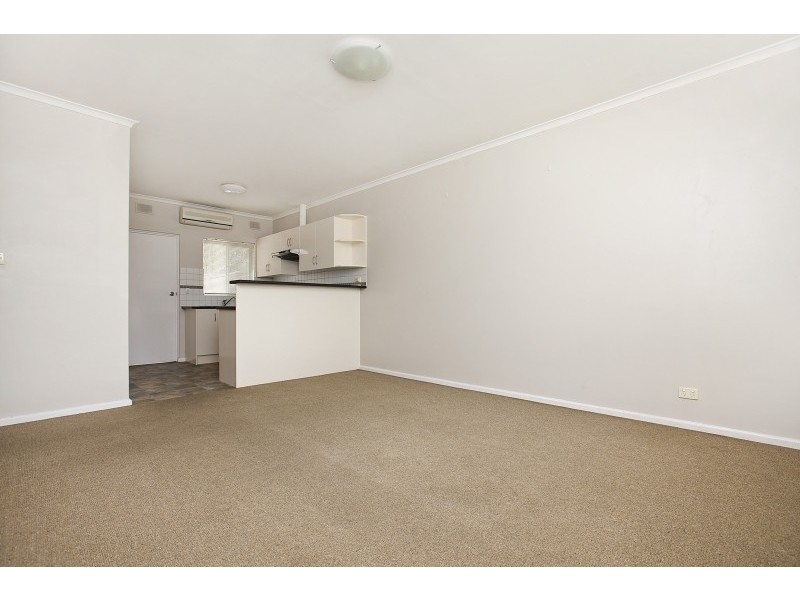 9/2 Bach Crescent, Seaton SA 5023