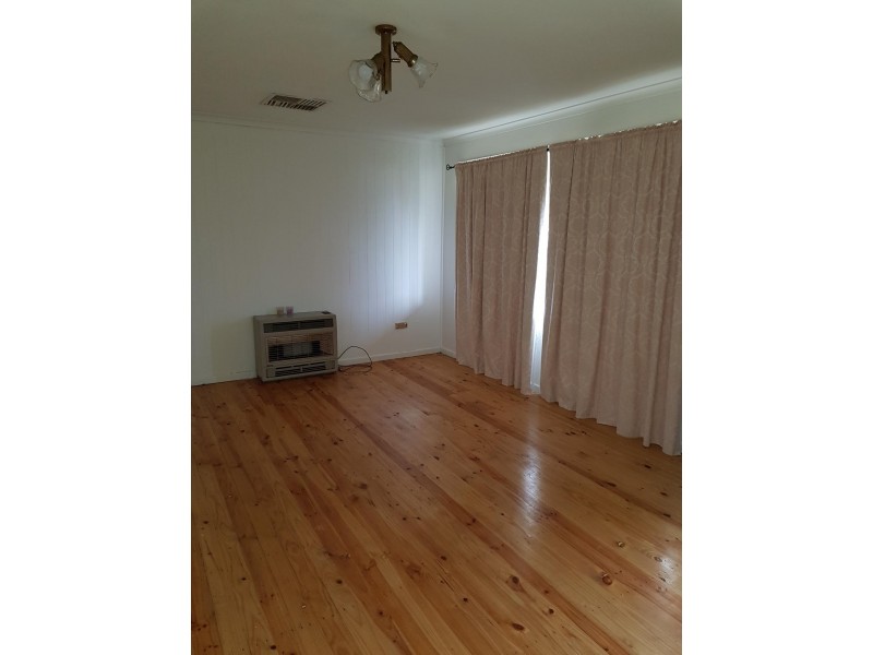 21 Illalong Crescent, Munno Para SA 5115