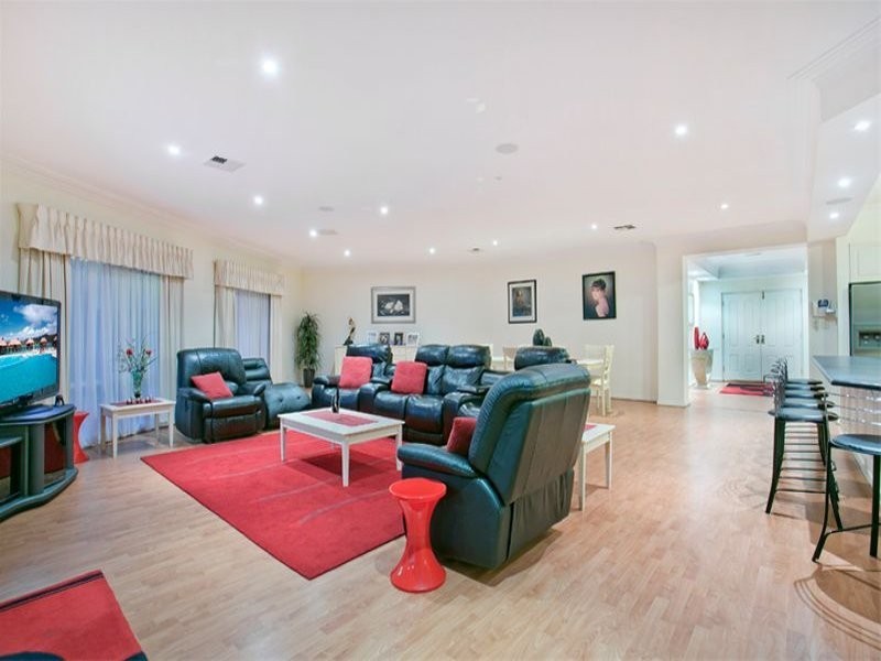 3 Jacaranda Grove, Mawson Lakes SA 5095