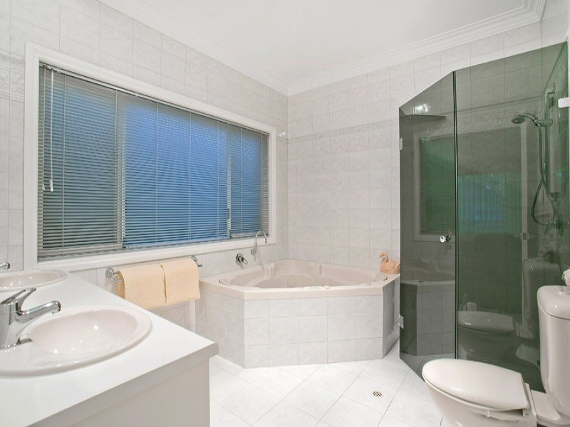 3 Jacaranda Grove, Mawson Lakes SA 5095