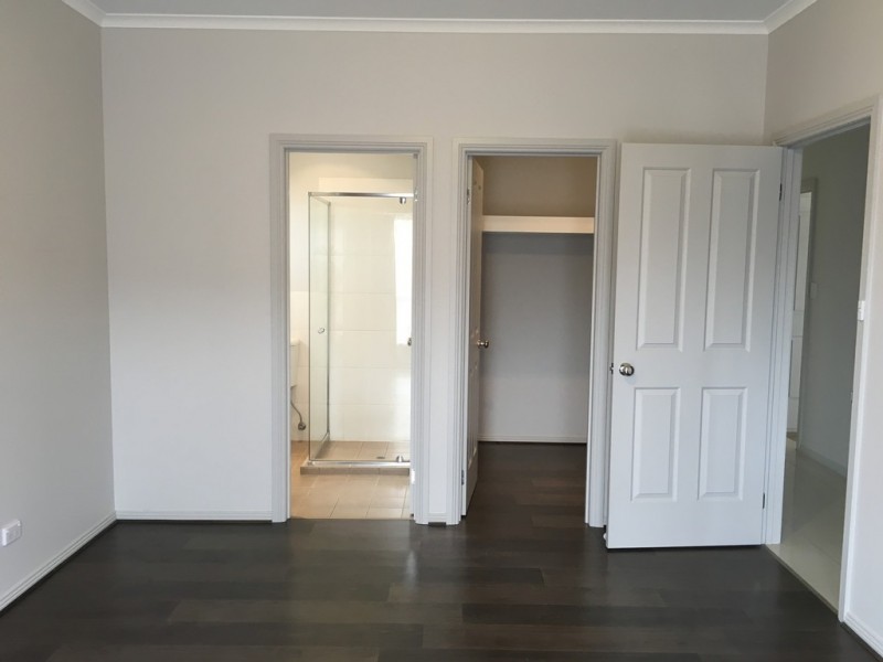 33 John Street, Mansfield Park SA 5012