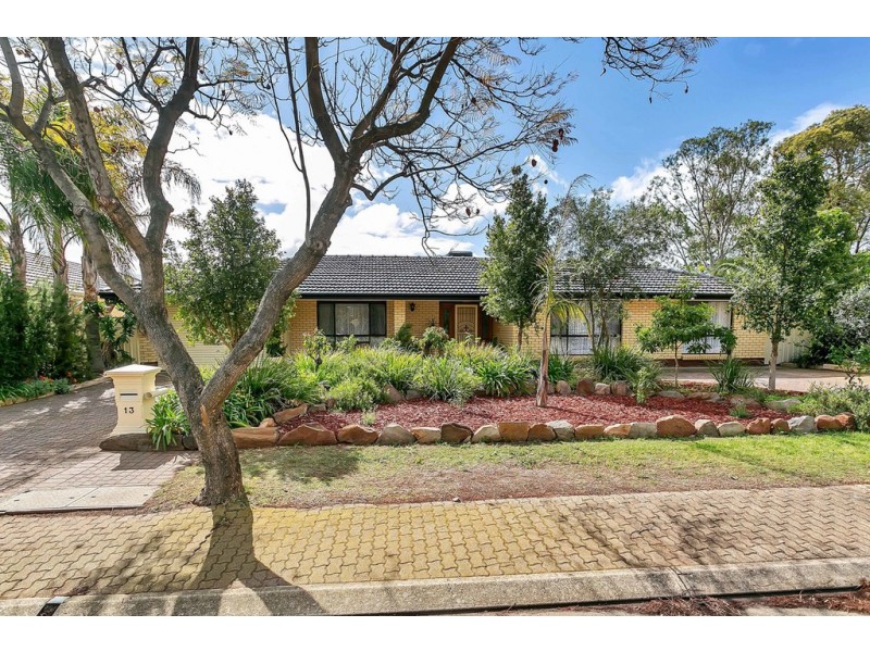 13 Carabeen Crescent, Andrews Farm SA 5114