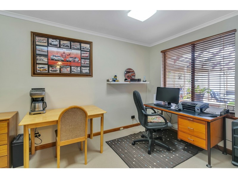 13 Carabeen Crescent, Andrews Farm SA 5114