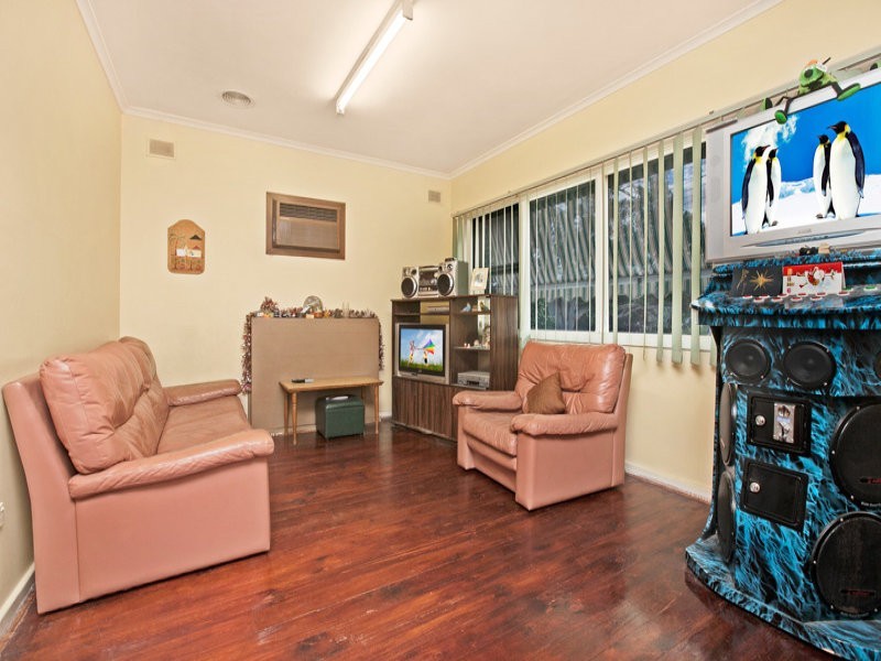 9 Chrysler Drive, Holden Hill SA 5088