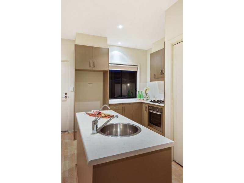 5 Franklin Ave, Mawson Lakes SA 5095