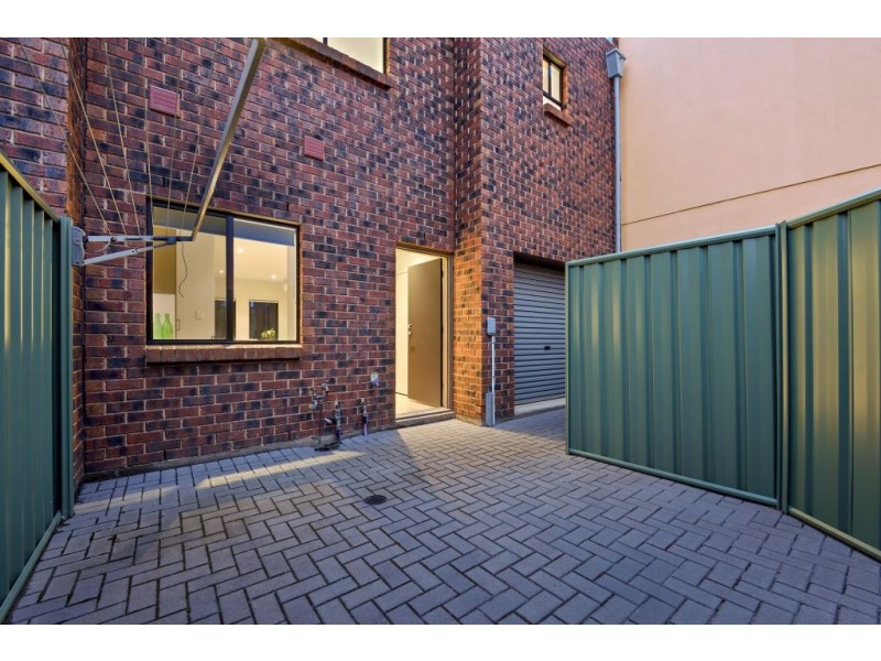 5 Franklin Ave, Mawson Lakes SA 5095