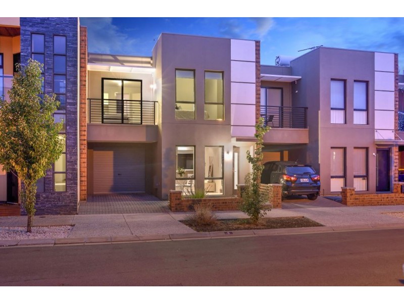 5 Franklin Ave, Mawson Lakes SA 5095