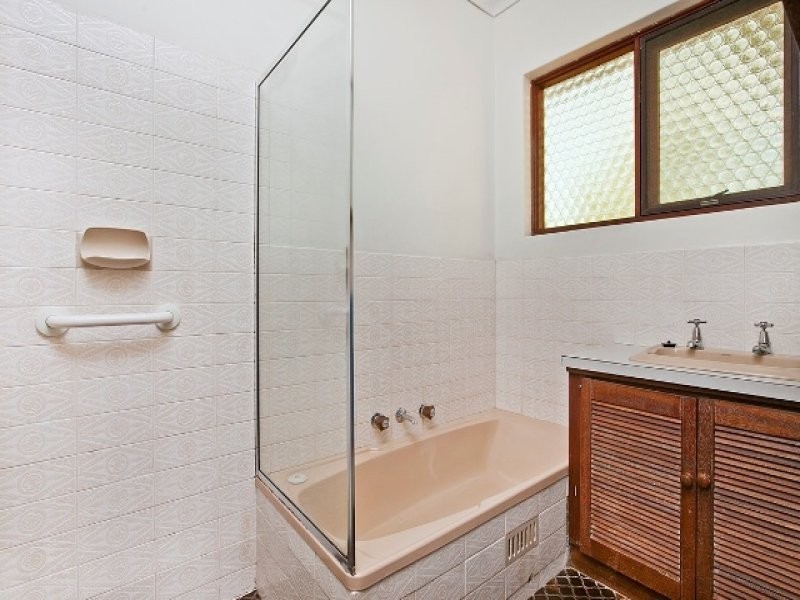 101 Warri Parri Drive, Flagstaff Hill SA 5159