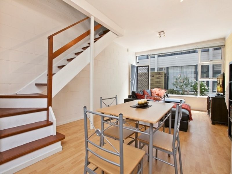 4/372 Seaview Road, Henley Beach SA 5022