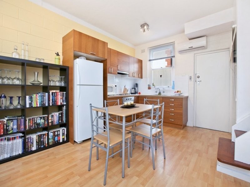 4/372 Seaview Road, Henley Beach SA 5022