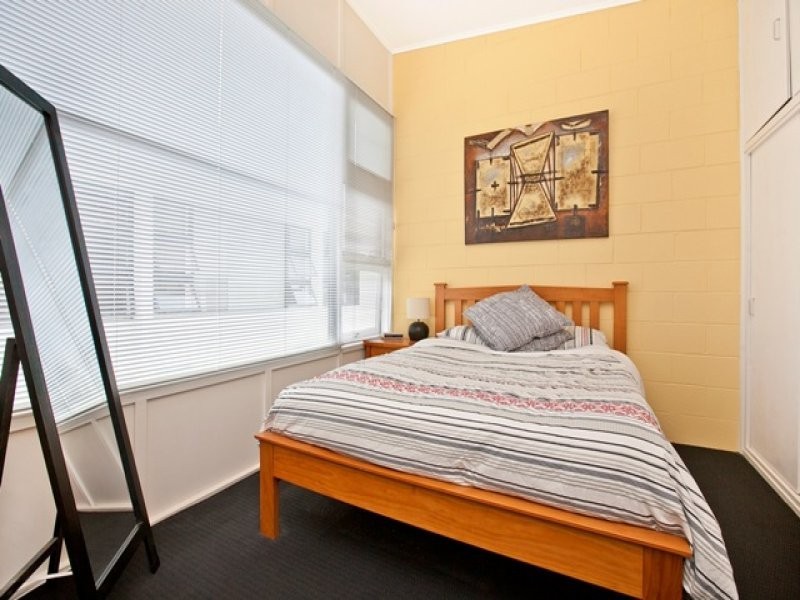 4/372 Seaview Road, Henley Beach SA 5022