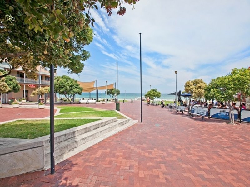 4/372 Seaview Road, Henley Beach SA 5022