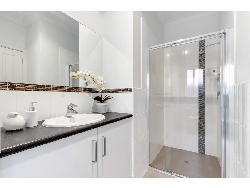 5 Paqualin Street, Hendon SA 5014