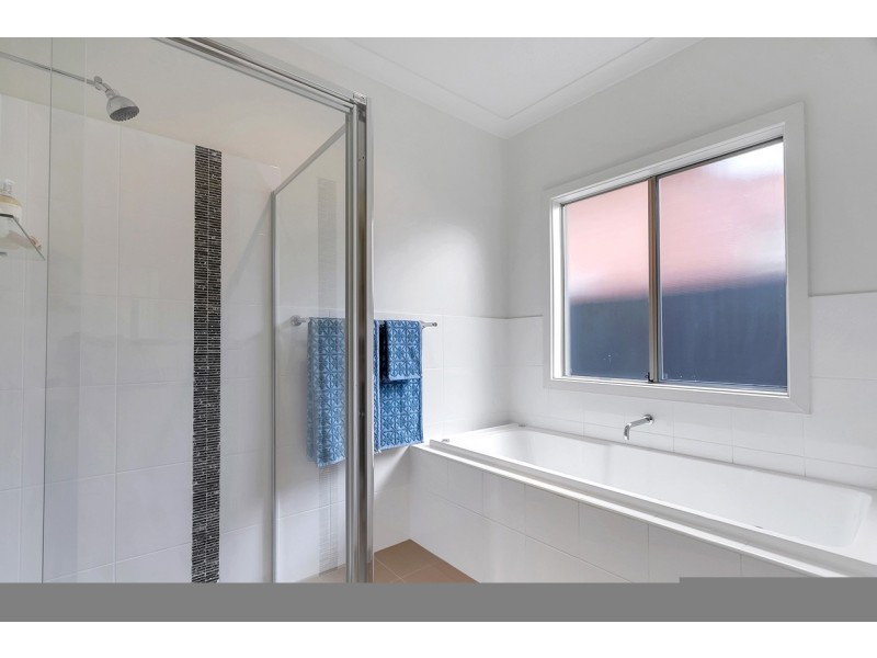 5 Paqualin Street, Hendon SA 5014