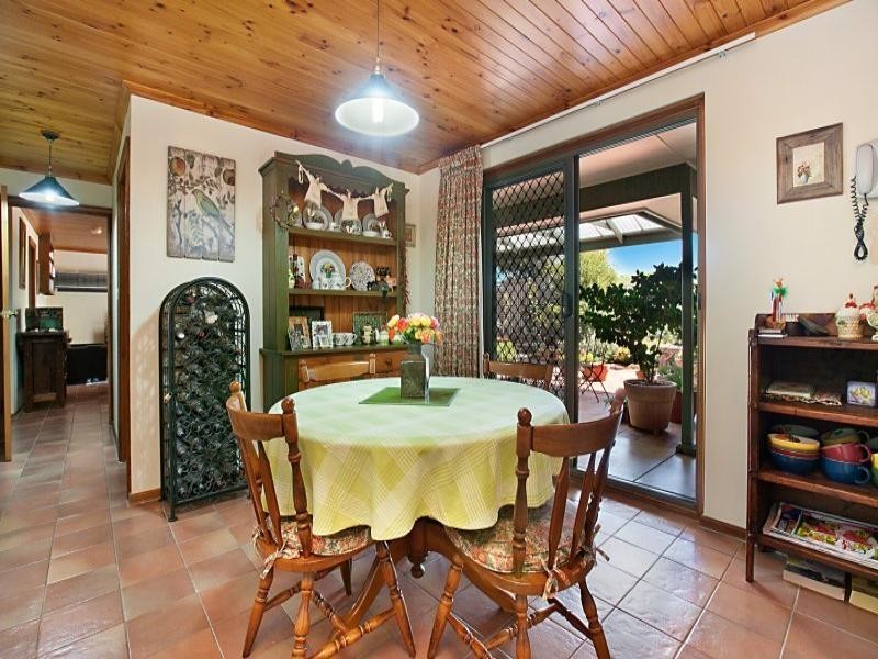 20 Nareeda Way., West Lakes SA 5021