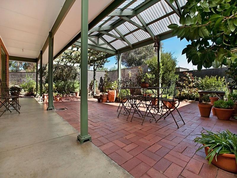 20 Nareeda Way., West Lakes SA 5021