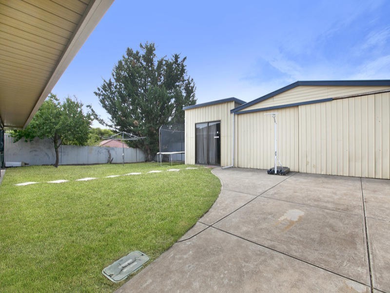22 Ogwell Crescent, Reynella East SA 5161
