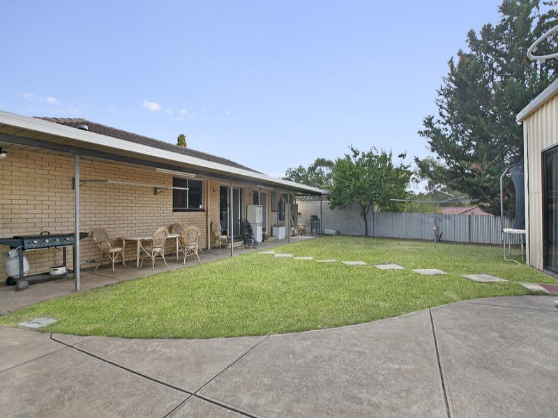 22 Ogwell Crescent, Reynella East SA 5161