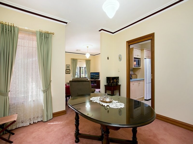 13 Sheaoak Drive, Mawson Lakes SA 5095