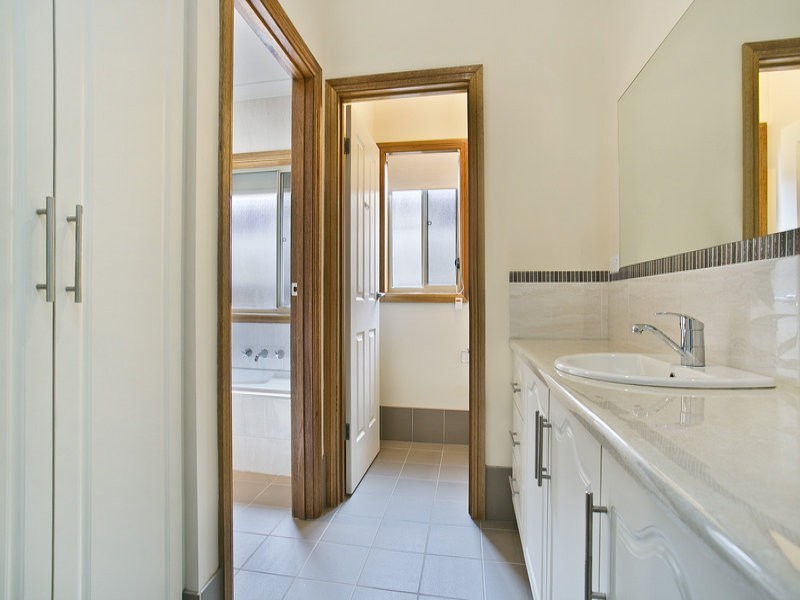 6B North Parade., Royal Park SA 5014