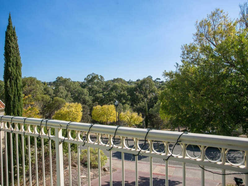 11 Spring Hill Drive, Golden Grove SA 5125