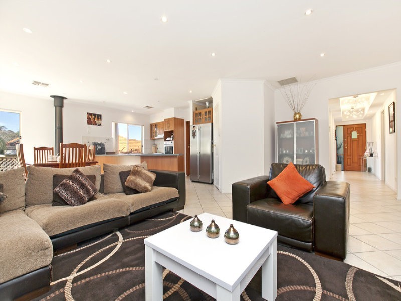 11 Spring Hill Drive, Golden Grove SA 5125