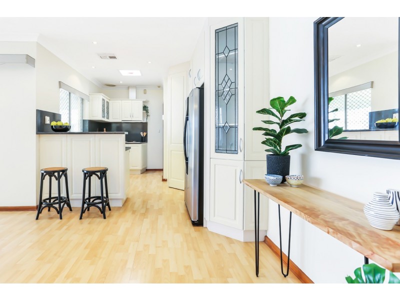 7 Isabel Court, Seaton SA 5023