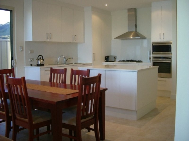 30 Marina Drive, Port Vincent SA 5581