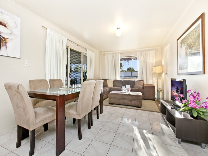 2 Lukin Avenue., Paralowie SA 5108