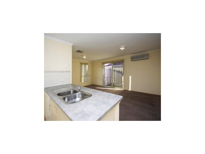 66 Pridham Boulevard, Aldinga Beach SA 5173