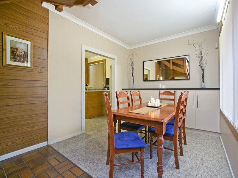 13 Chaddenwick Road., Elizabeth Vale SA 5112