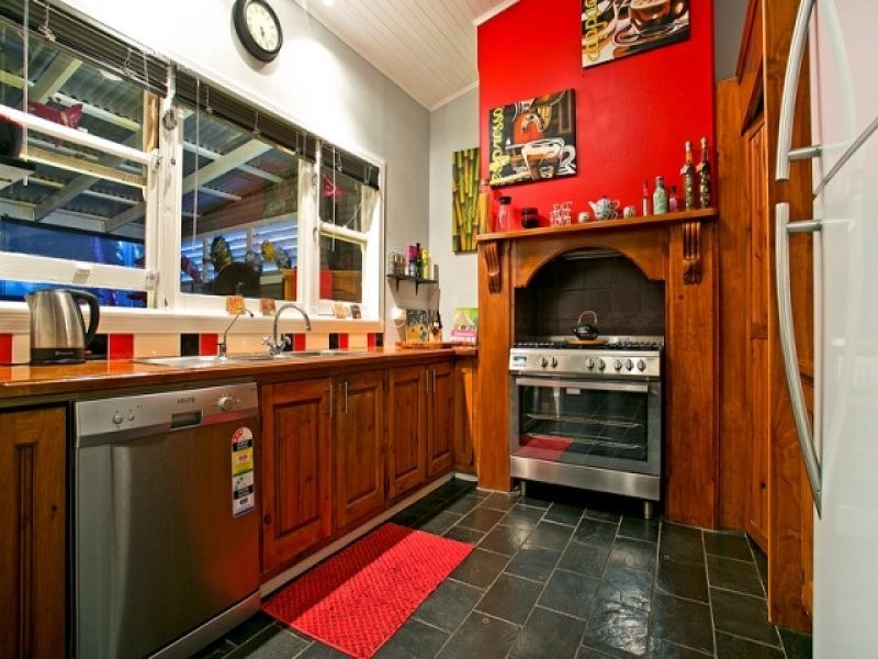 209 Port Road., Queenstown SA 5014
